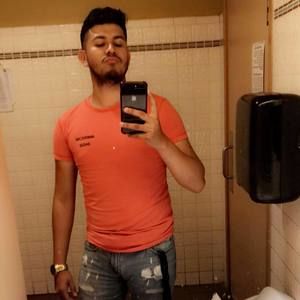 Meet your Posher, Luis